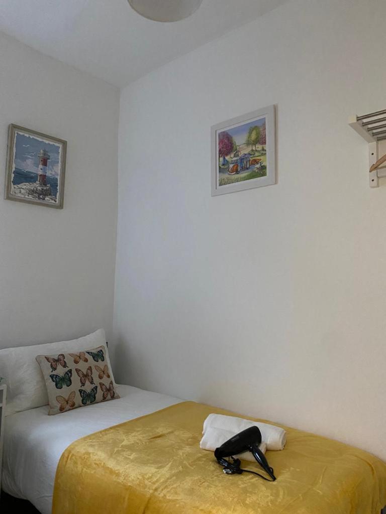 Comfy Private Rooms In Camden Town, Central Лондон Екстер'єр фото