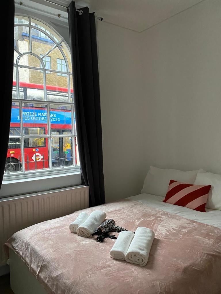 Comfy Private Rooms In Camden Town, Central Лондон Екстер'єр фото