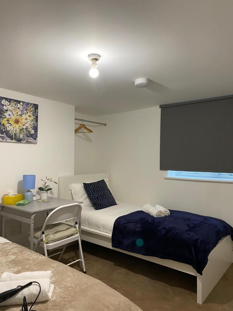 Comfy Private Rooms In Camden Town, Central Лондон Екстер'єр фото